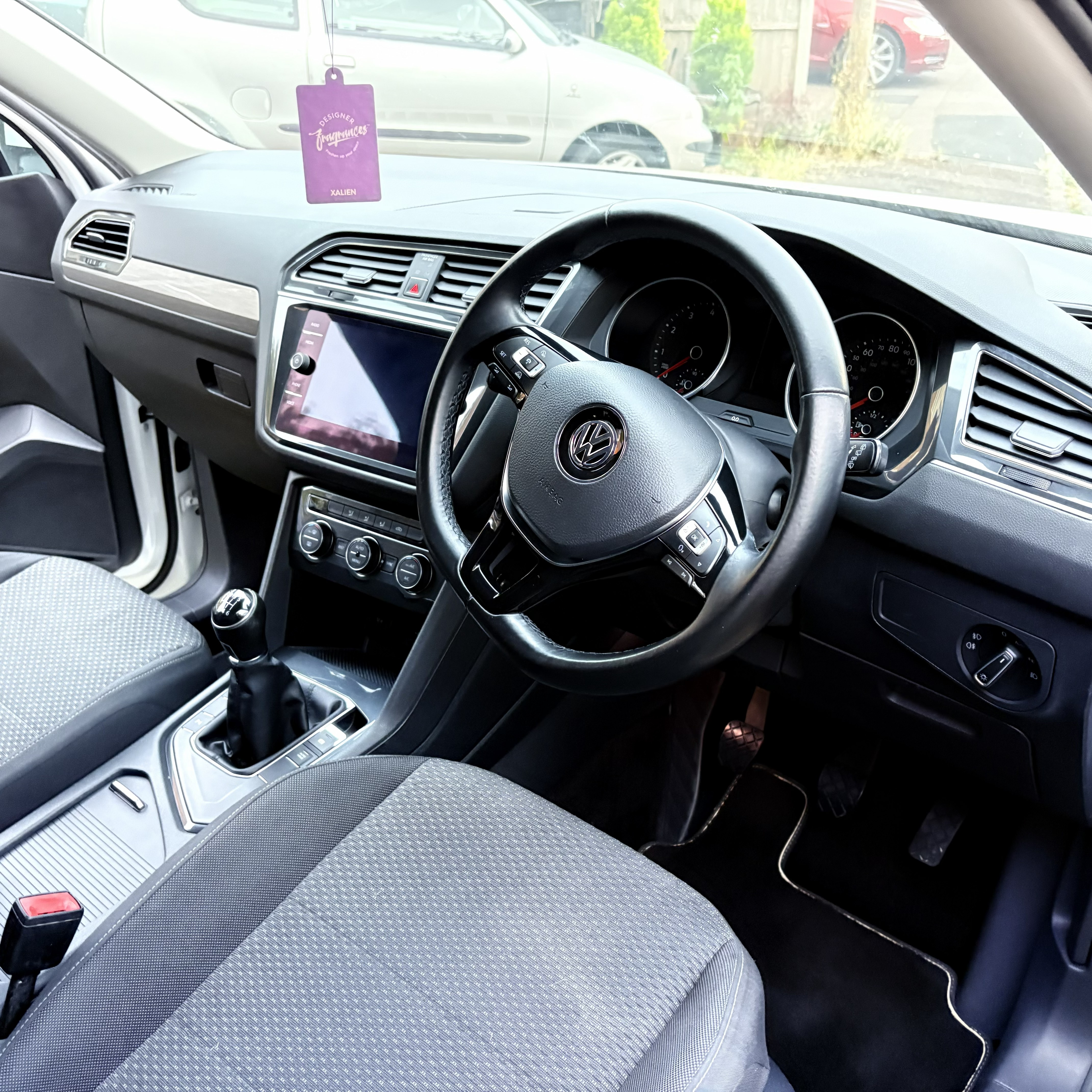 VW Tiguan front interior after cleaning